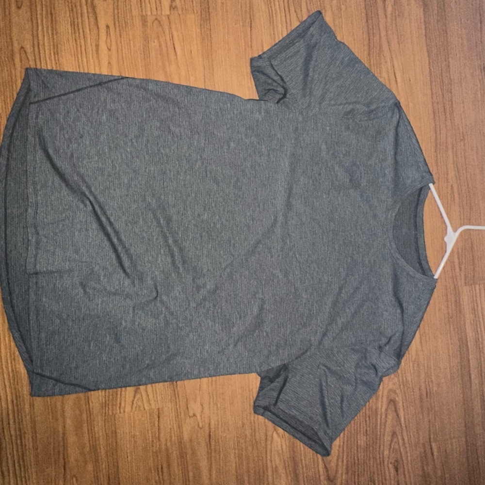 Lululemon drysense active shirt